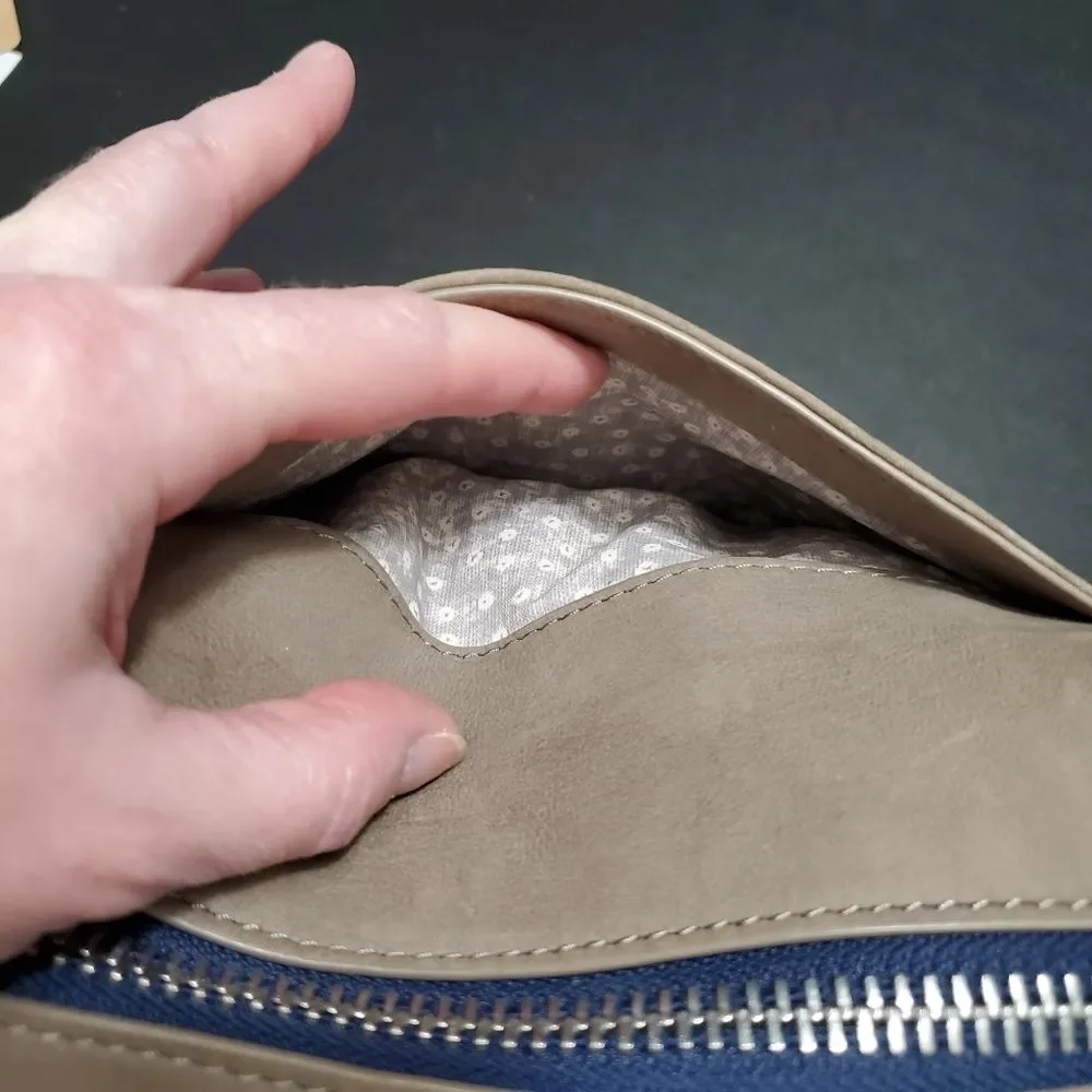 Ellen DeGeneres bunny make up bag